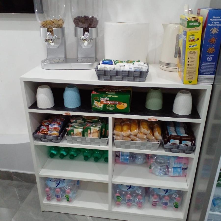 Suite Napoli Sotterranea Con Vasca Idromassaggio Extérieur photo