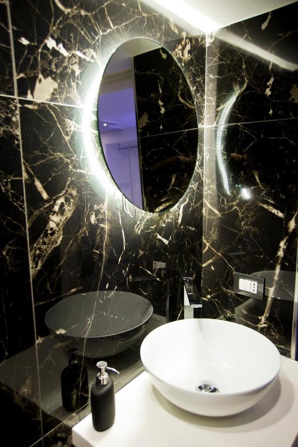Suite Napoli Sotterranea Con Vasca Idromassaggio Extérieur photo